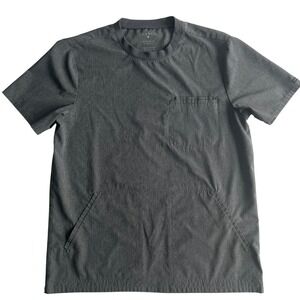 Jaanuu Men's Size M Scrub Top Gray Crewneck 4 Pocket Medical Nurse Uniform